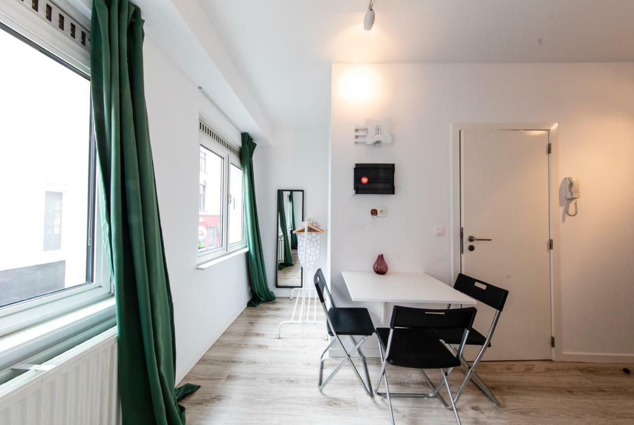 Flat In The Heart Of Antwerp Centrum Екстериор снимка
