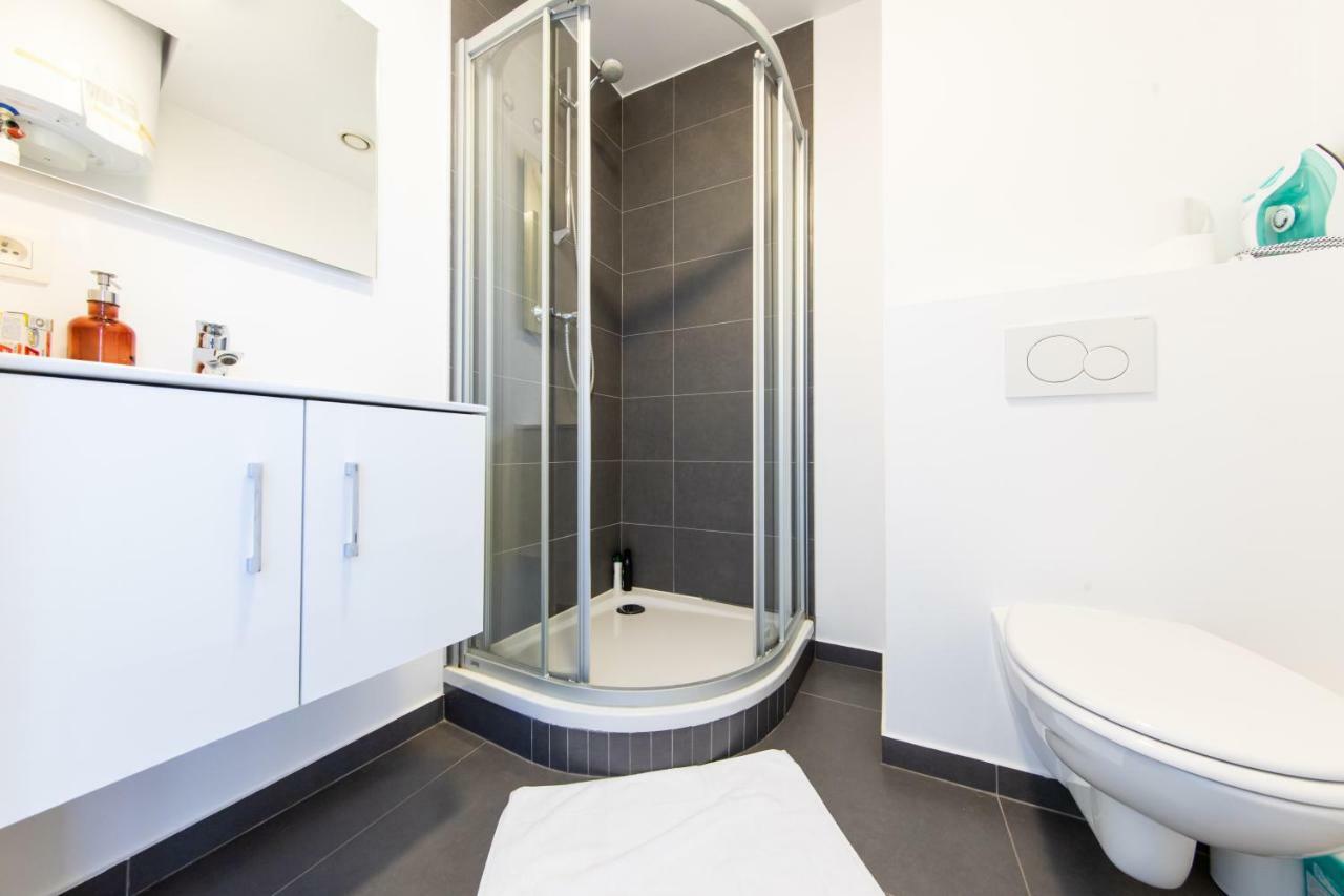 Flat In The Heart Of Antwerp Centrum Екстериор снимка